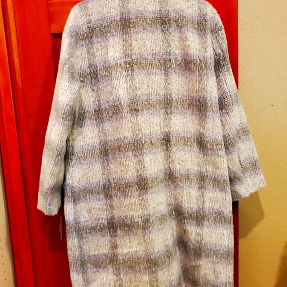 Brand new Lucky Brand coat, M, grey and purple plaid - Picture 4 of 4